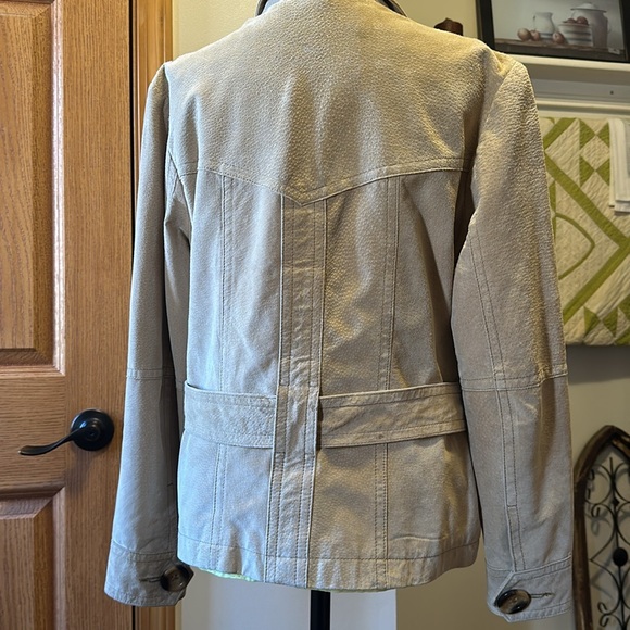 Leather/Suede Great Northwest Clothing Company Leather Belted Blazer size medium - Picture 9 of 16
